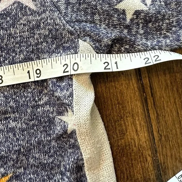 DKNY Blue with Stars Pajama Top - Picture 5 of 6